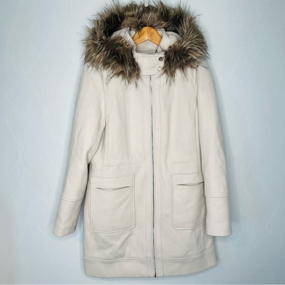 Ever New Melbourne Cream Wool-Blend Faux-Fur-Hood Fran Winter Coat. Size 6. - Picture 2 of 15